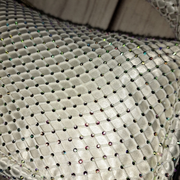 Vince Camuto Damsa Multicolor Crystal White Mesh Mini Shoulder Bag Purse - Picture 2 of 16